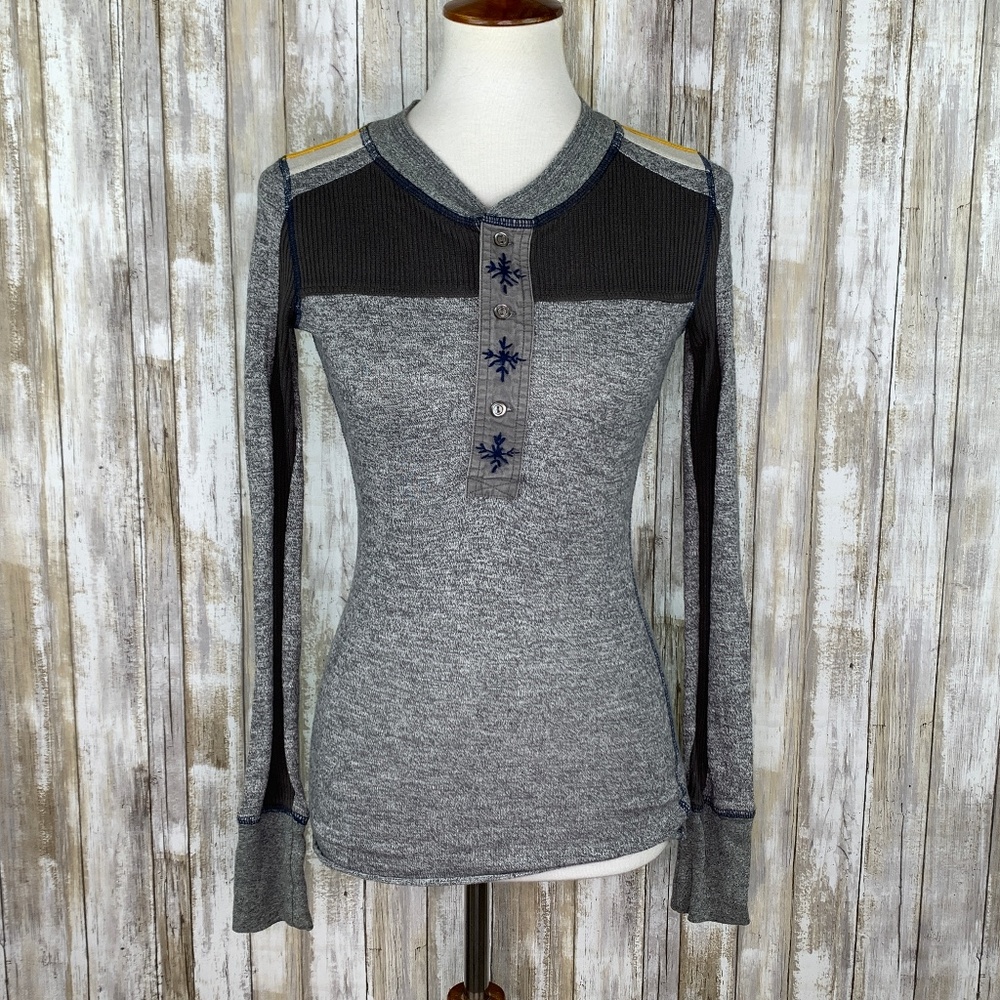 Free People Gray/Charcoal/Yellow Snowflake Henley